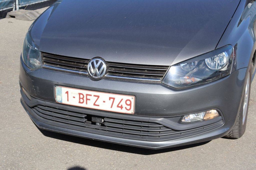 Passenger car Volkswagen Polo Petrol 60hp 2015 (Margin)