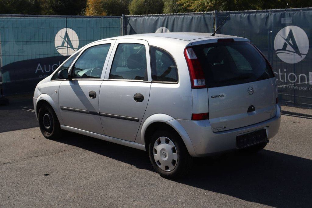 Pkw Opel Meriva Benzin 90 PS 2004