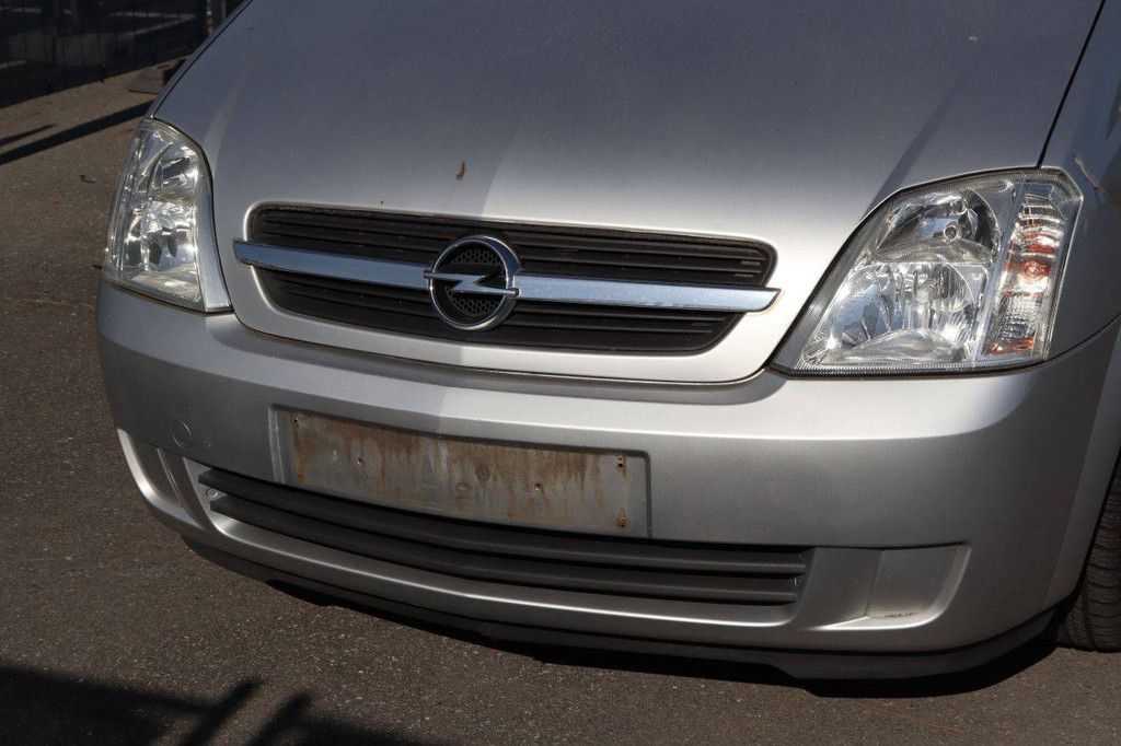 Pkw Opel Meriva Benzin 90 PS 2004