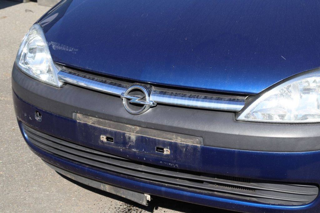 Pkw Opel Corsa Benzin 65 PS 2003 (Margin)