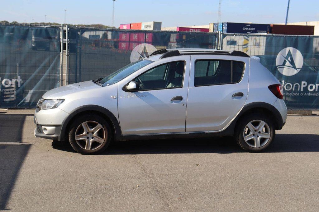 Pkw Dacia Sandero Diesel 90 PS 2015 (Marge)