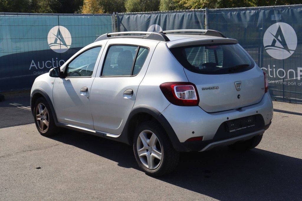 Pkw Dacia Sandero Diesel 90 PS 2015 (Marge)