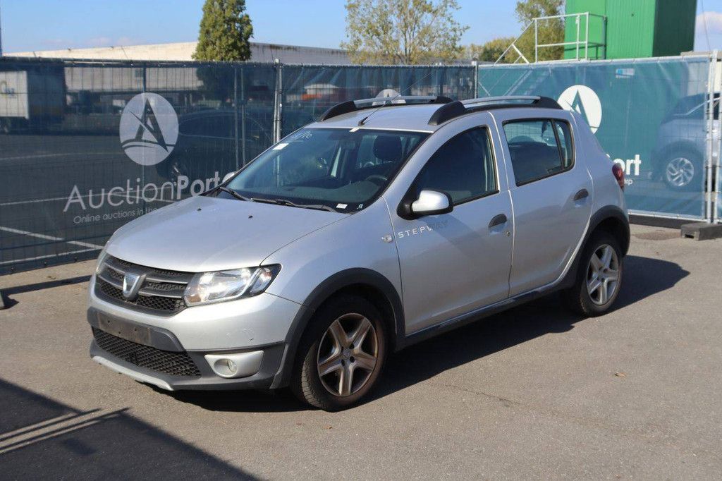 Pkw Dacia Sandero Diesel 90 PS 2015 (Marge)
