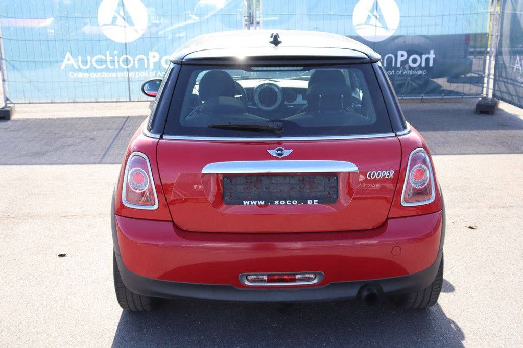 Pkw Mini Cooper Benzin 115 PS 2013 (Margin)
