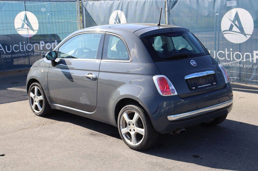 Pkw Fiat 500 Benzin 69 PS 2014 (Margin)