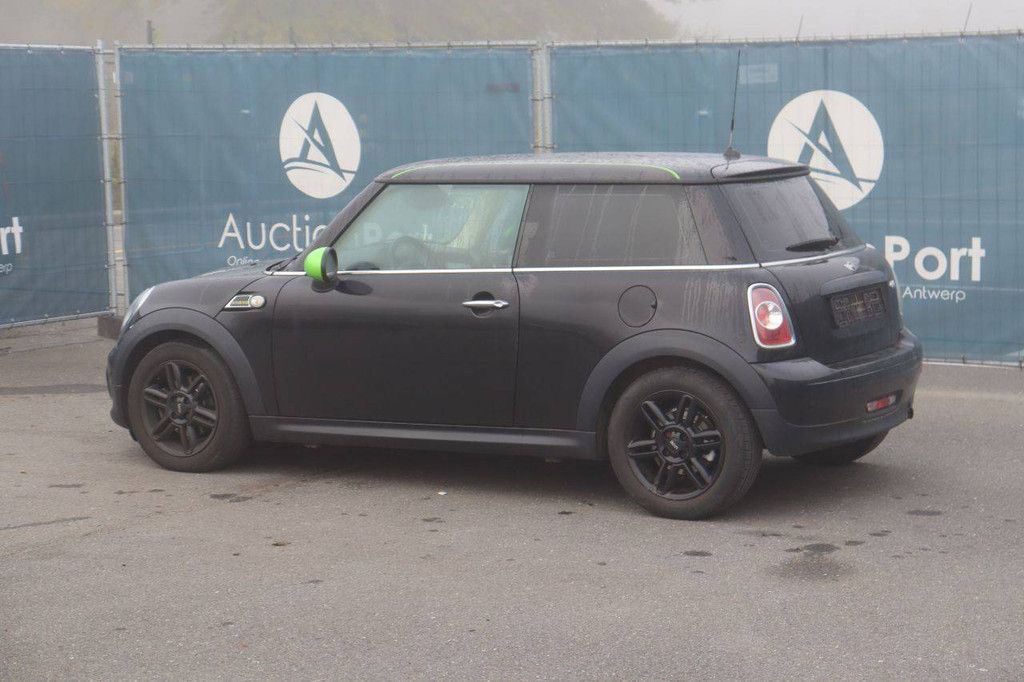 Pkw Mini Mini One Benzin 98 PS 2013 (Margin)