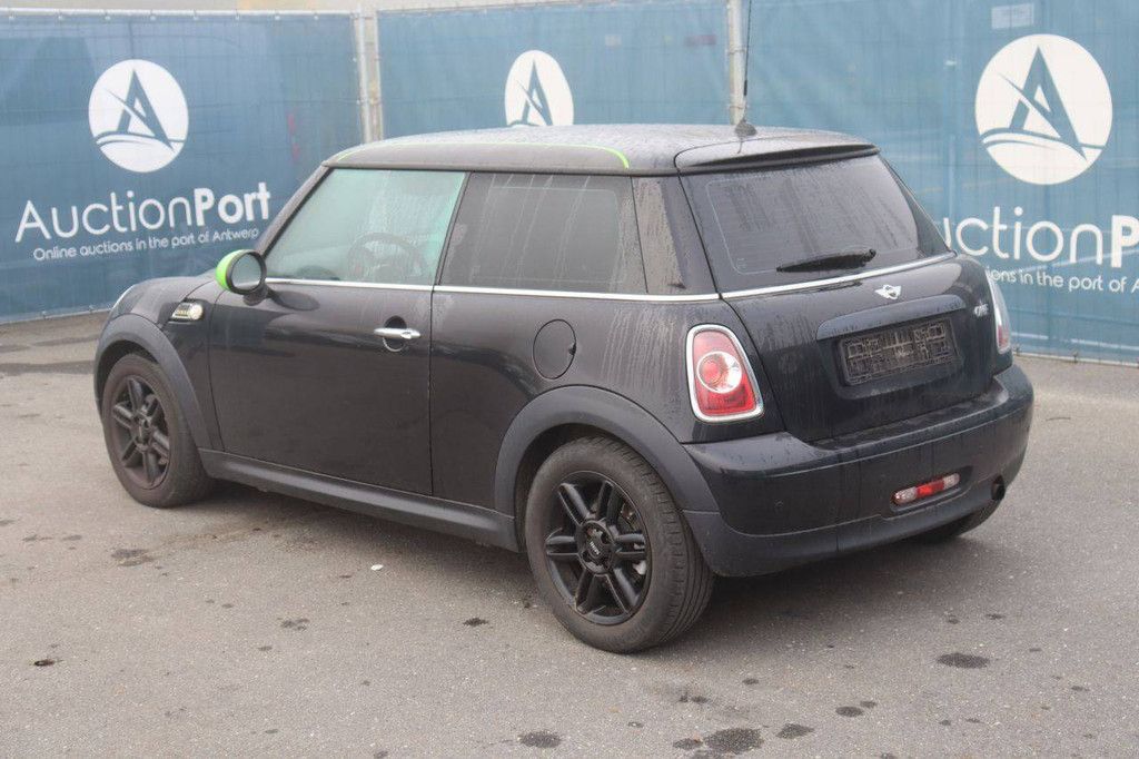 Pkw Mini Mini One Benzin 98 PS 2013 (Margin)