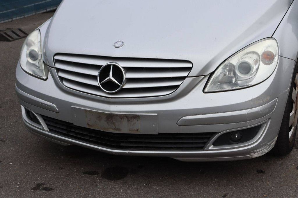 Passenger car Mercedes-Benz B180 Diesel 109hp 2006 (Margin)