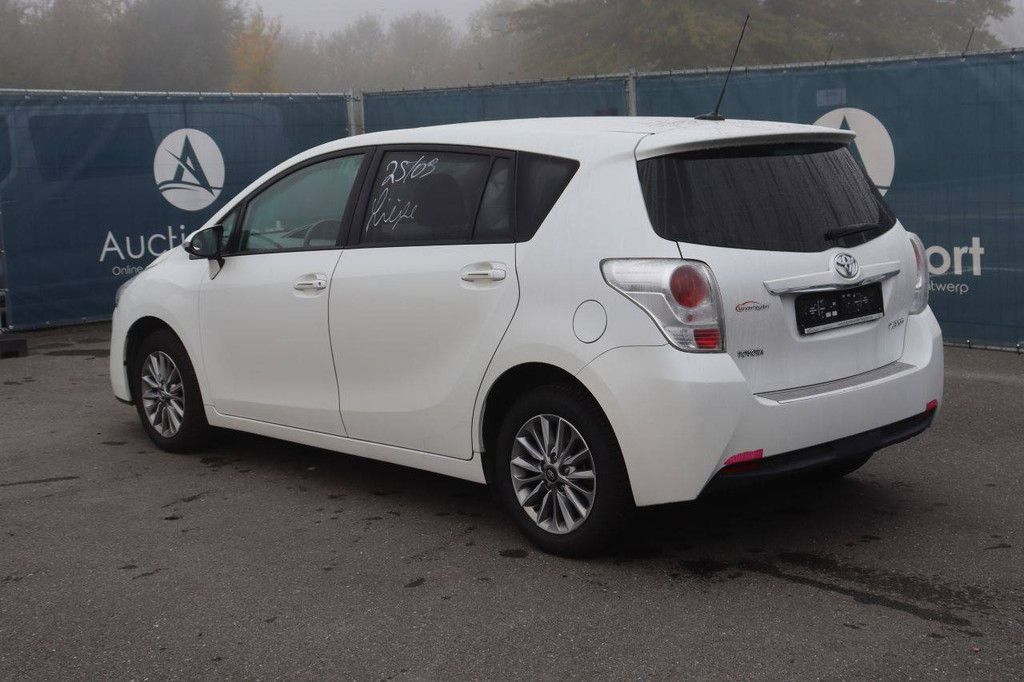 Toyota Verso Benzin 132 PS Pkw 2016 (Margin)