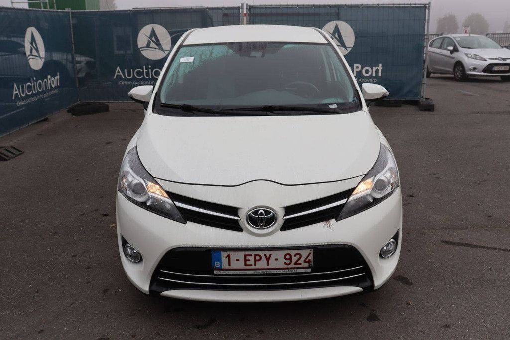 Toyota Verso Benzin 132 PS Pkw 2016 (Margin)