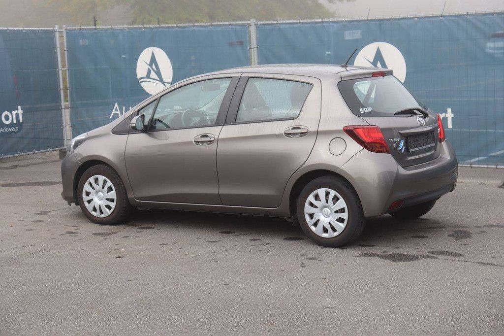 Pkw Toyota Yaris Diesel 90 PS 2016 (Marge)
