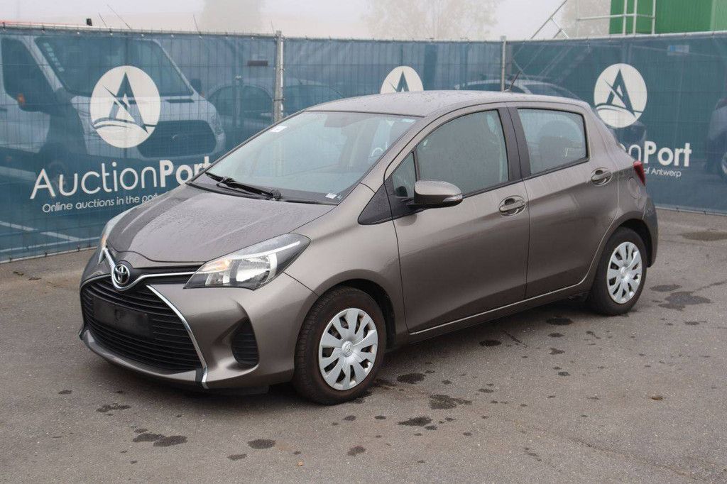 Pkw Toyota Yaris Diesel 90 PS 2016 (Marge)