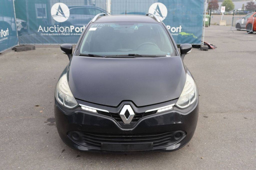 Pkw Renault Clio Diesel 75 PS 2015 (Marge)