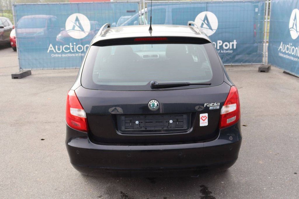 Personenauto Skoda Fabia Benzine 105pk 2008 (Marge)