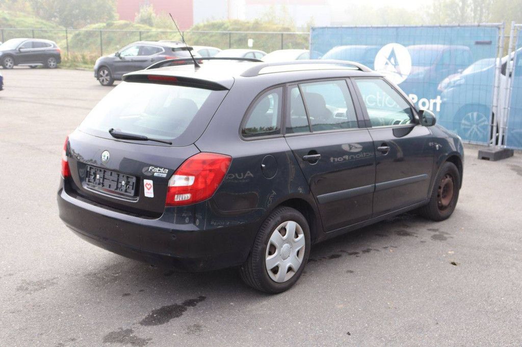 Personenauto Skoda Fabia Benzine 105pk 2008 (Marge)