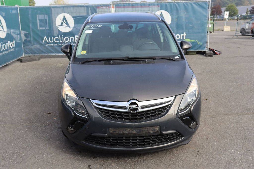 Passenger car Opel Zafira Tourer Diesel 136hp 2015 (Margin)