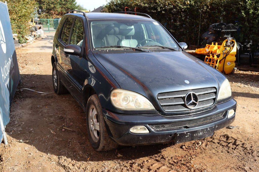 SUV Mercedes-Benz ML 270 CDI Diesel 163hp 2002