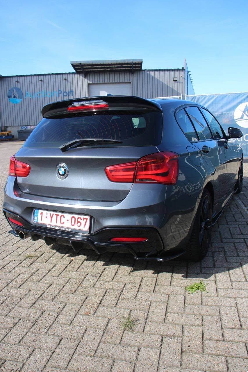 Passenger car BMW 118d xDrive Diesel 2017