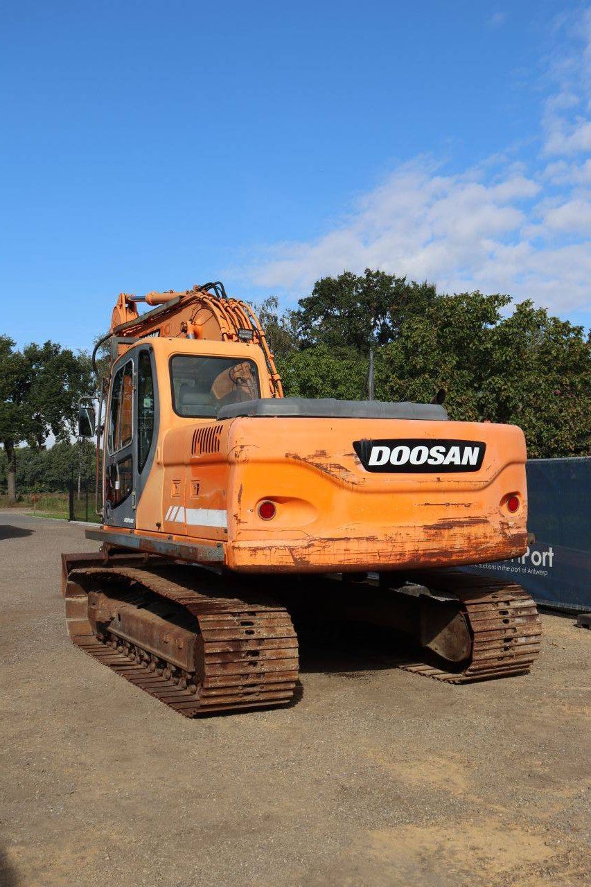 Doosan DX 180 LC Diesel-Raupenbagger 88 kW 2007