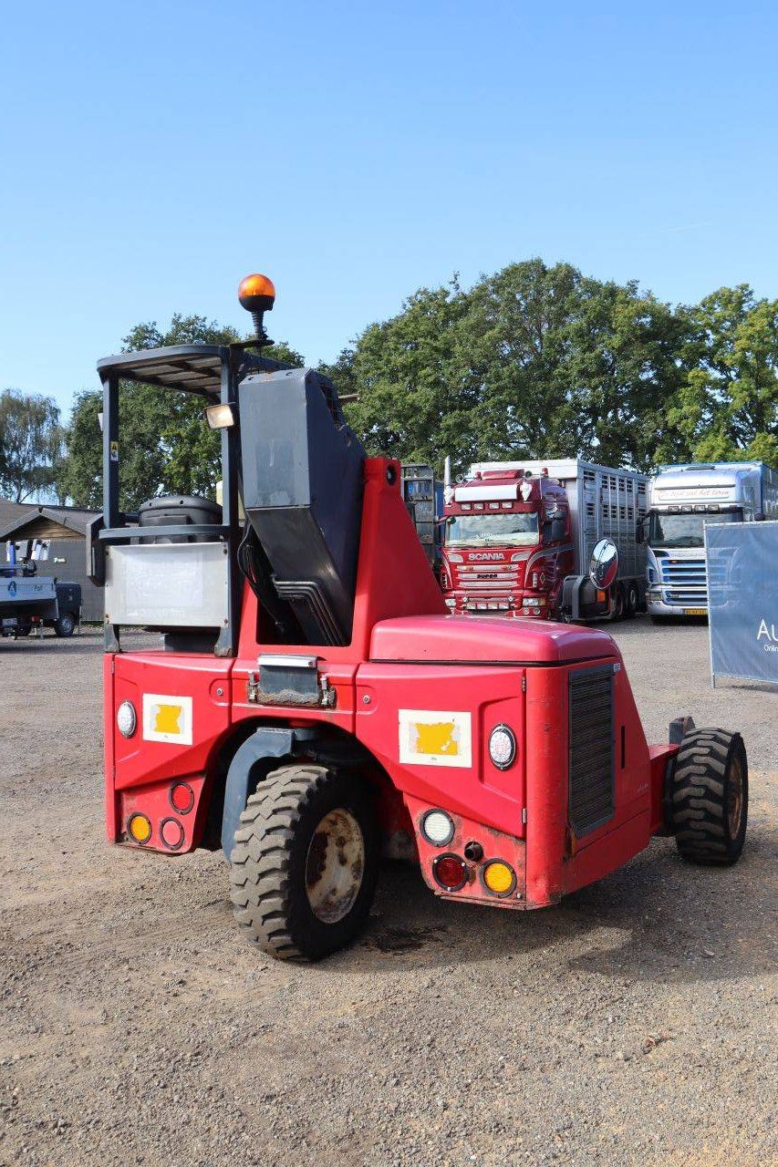 Moffett M10 25.4 Diesel 2500kg 2013 Tragbarer Gabelstapler