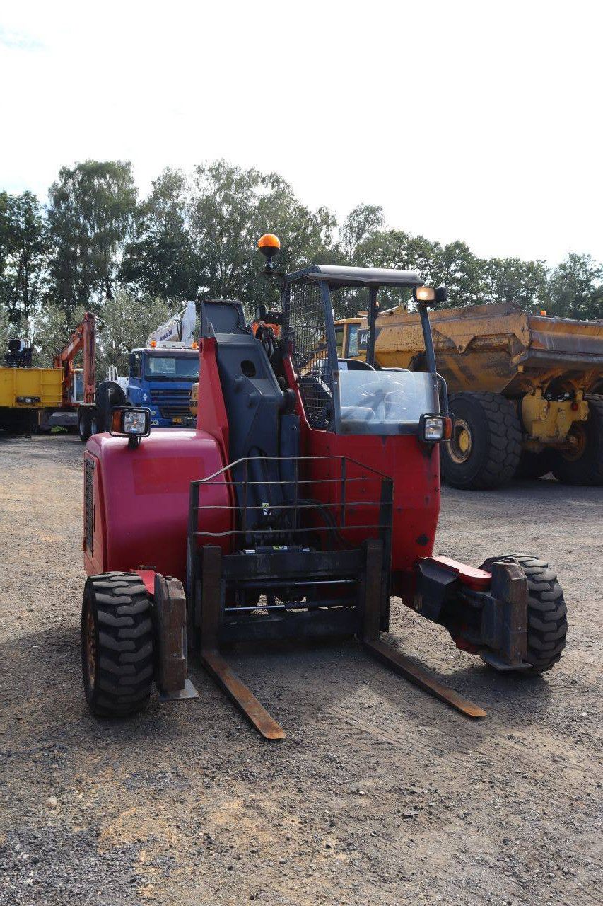 Moffett M10 25.4 Diesel 2500kg 2013 Tragbarer Gabelstapler