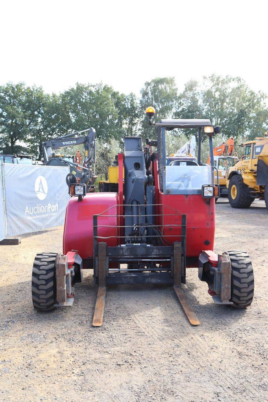 Moffett M10 25.4 Diesel 2500kg 2013 Tragbarer Gabelstapler