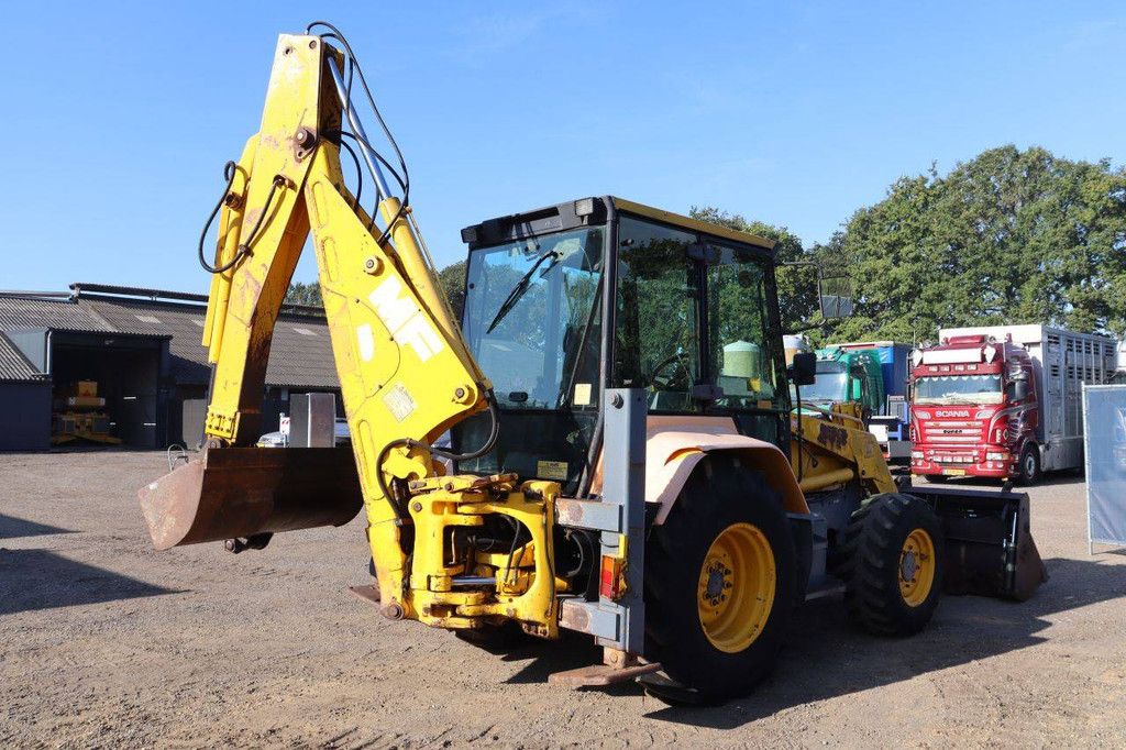 MF 860 Diesel-Baggerlader