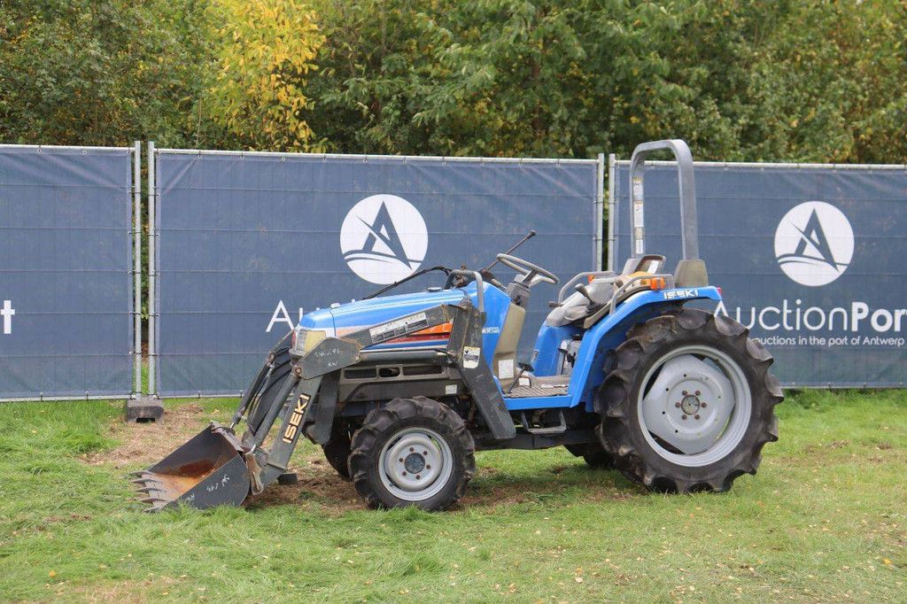 Iseki TF243F Diesel-Kleintraktor mit 24 PS und Frontlader