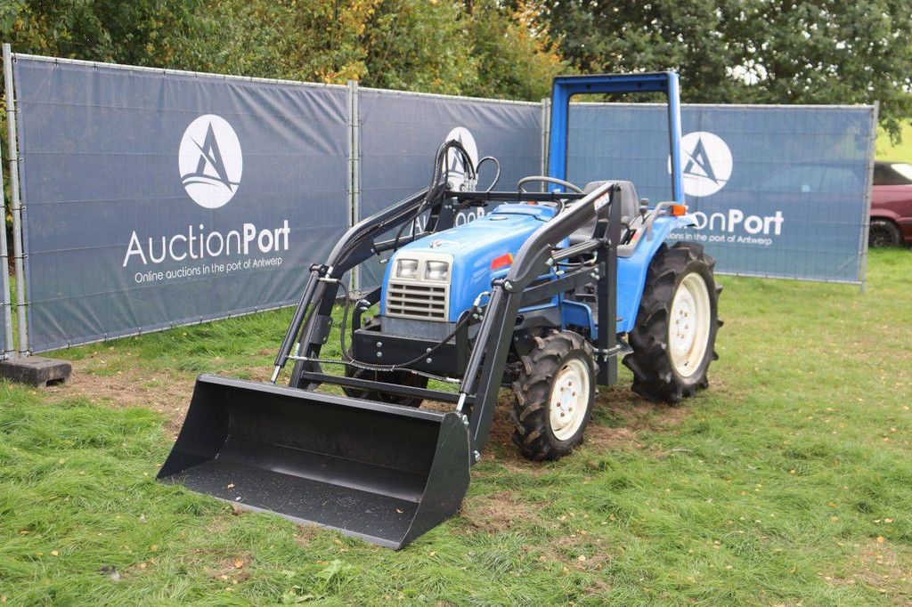 Iseki TF21F-U Mini-Traktor Diesel 21 PS mit Frontlader