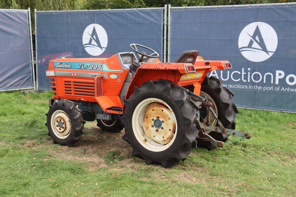 Kleintraktor Kubota Sunshine ZL1-205D Diesel 20 PS