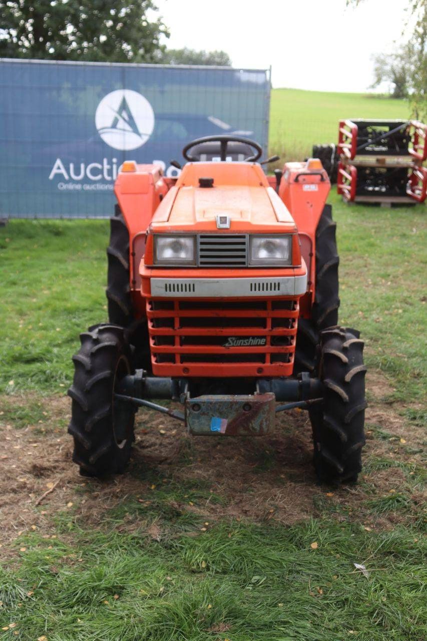 Kleintraktor Kubota Sunshine ZL1-205D Diesel 20 PS