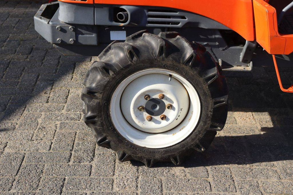 Minitractor Kubota Saturn X-24 Diesel 24 pk