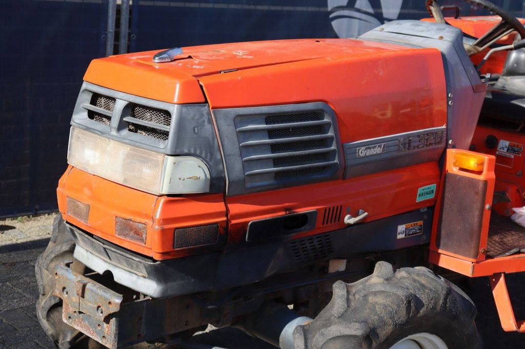 Minitraktor Kubota Grandel GL320 Diesel 32 PS