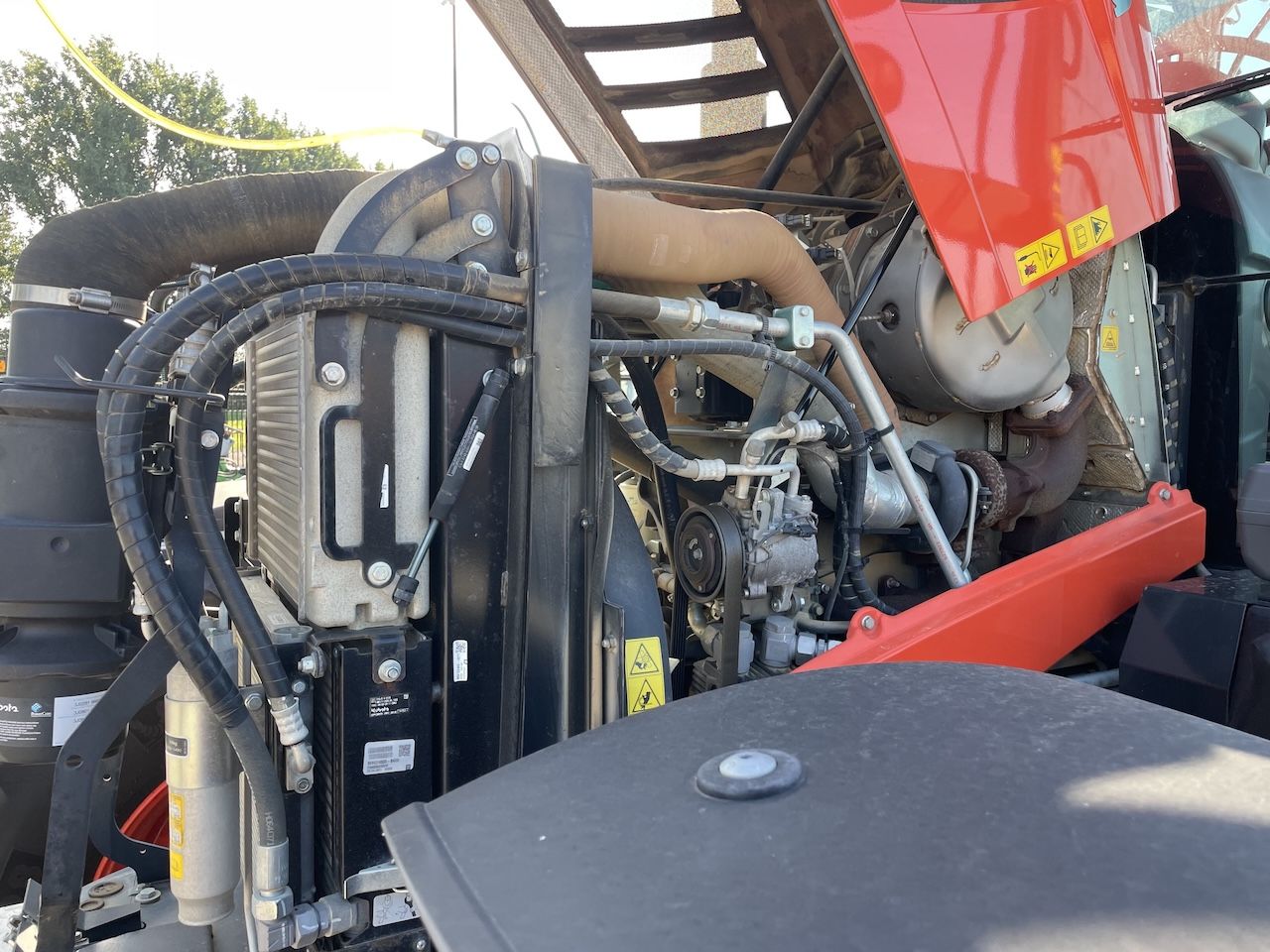 Kubota M7-153