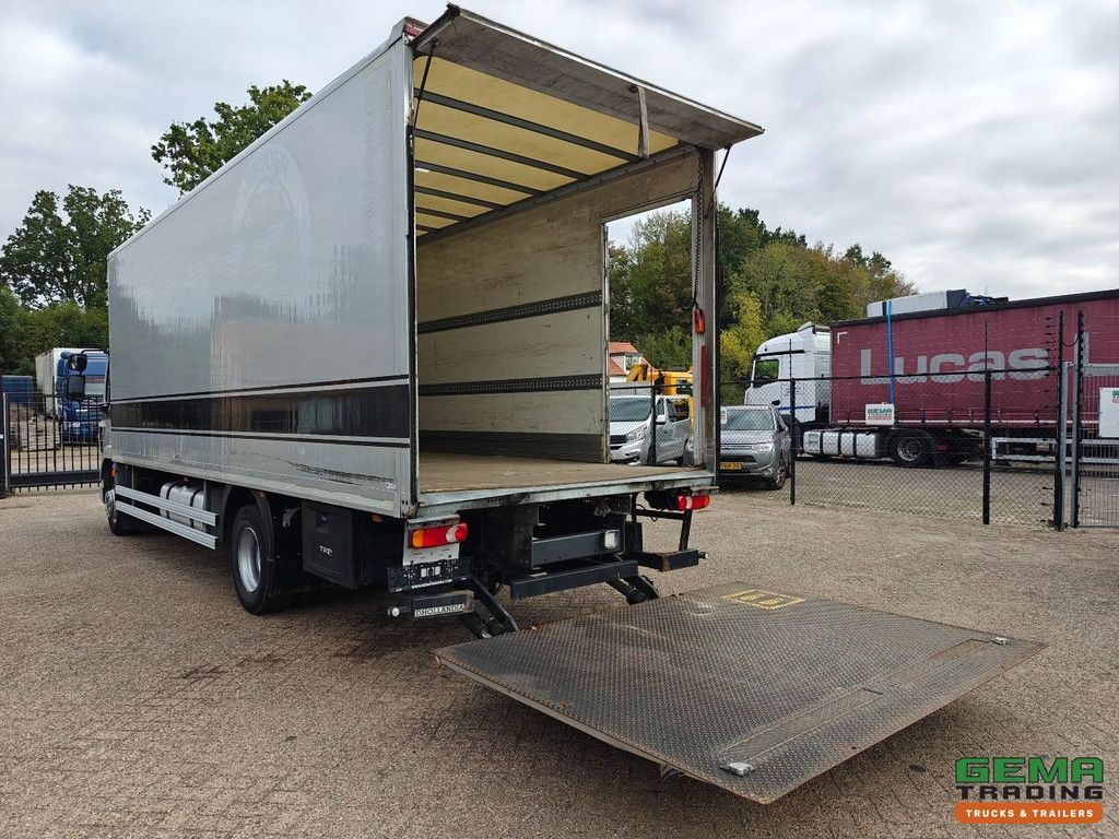 DAF LF 230 FA 4x2 SleeperCab Euro6C - 6CYL - Enclosed Box 7.3M + Tail Lift 1500KG - Navigation - 03/2027 MOT