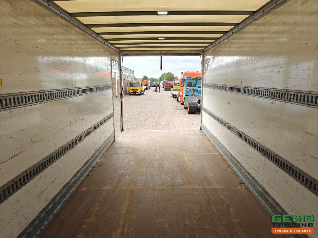DAF LF 230 FA 4x2 SleeperCab Euro6C - 6CYL - Enclosed Box 7.3M + Tail Lift 1500KG - Navigation - 03/2027 MOT
