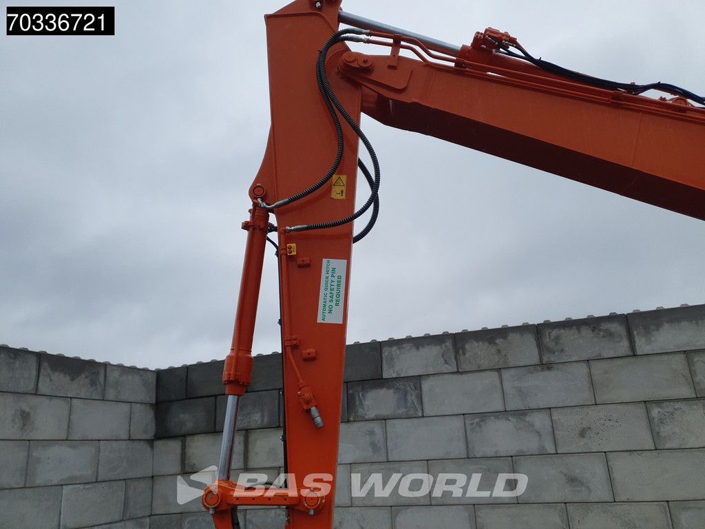 Hitachi ZX130 LCN-7 5 Buckets