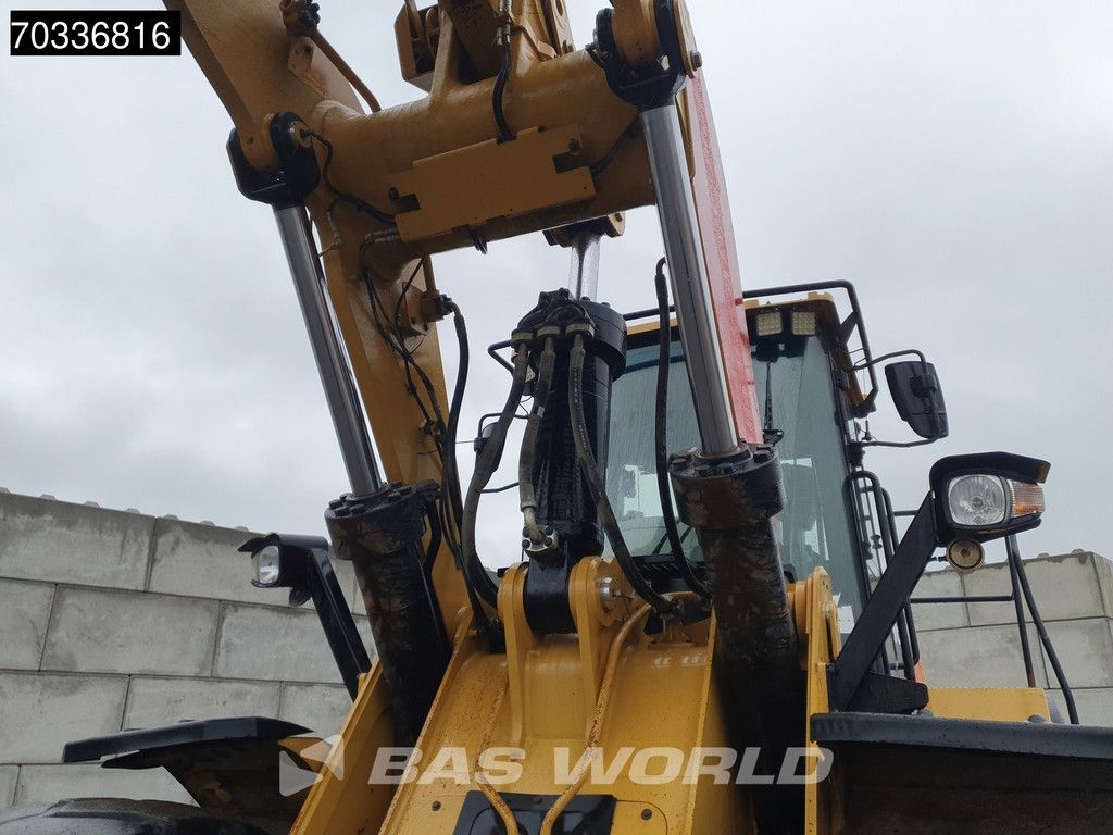 Caterpillar 966 M