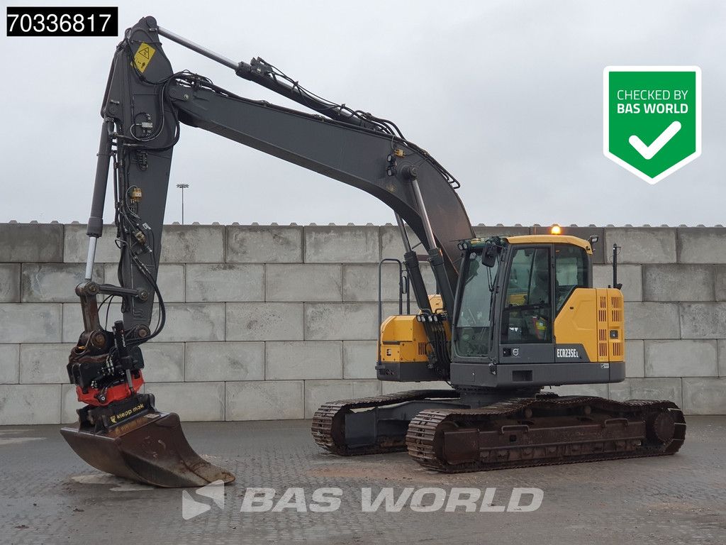 Volvo ECR235 E L