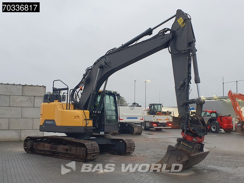 Volvo ECR235 E L