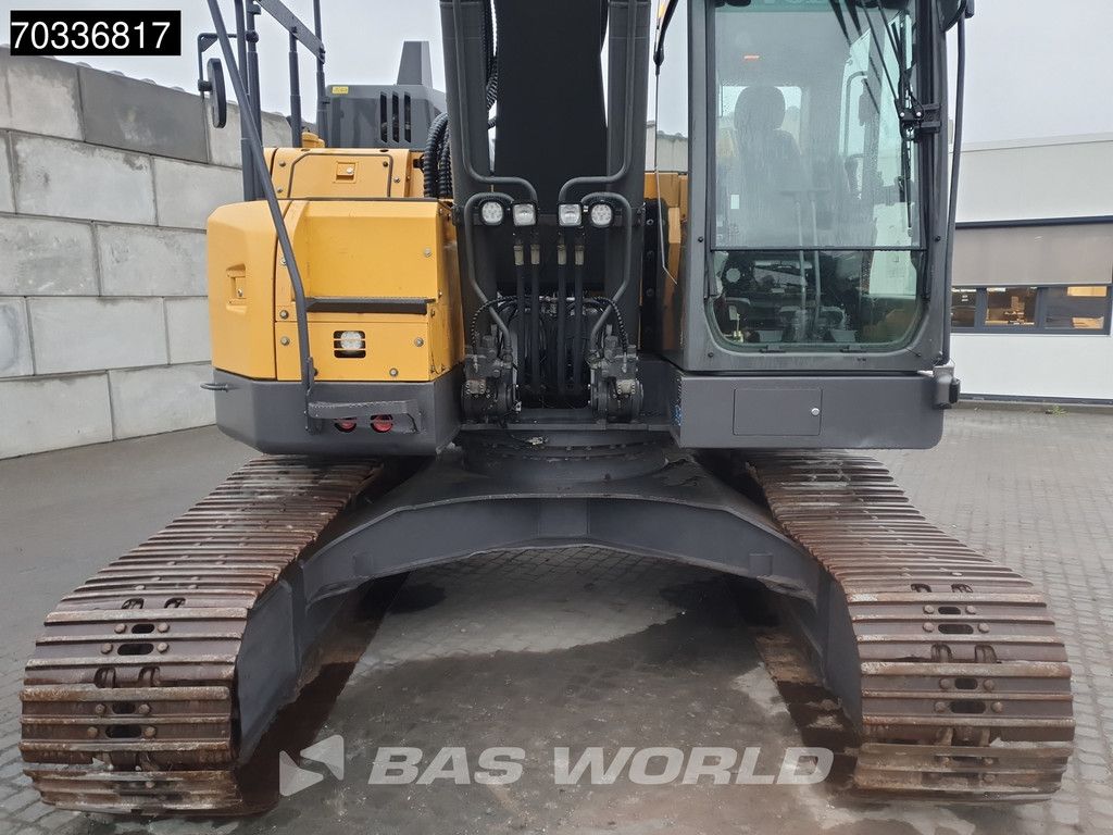 Volvo ECR235 E L