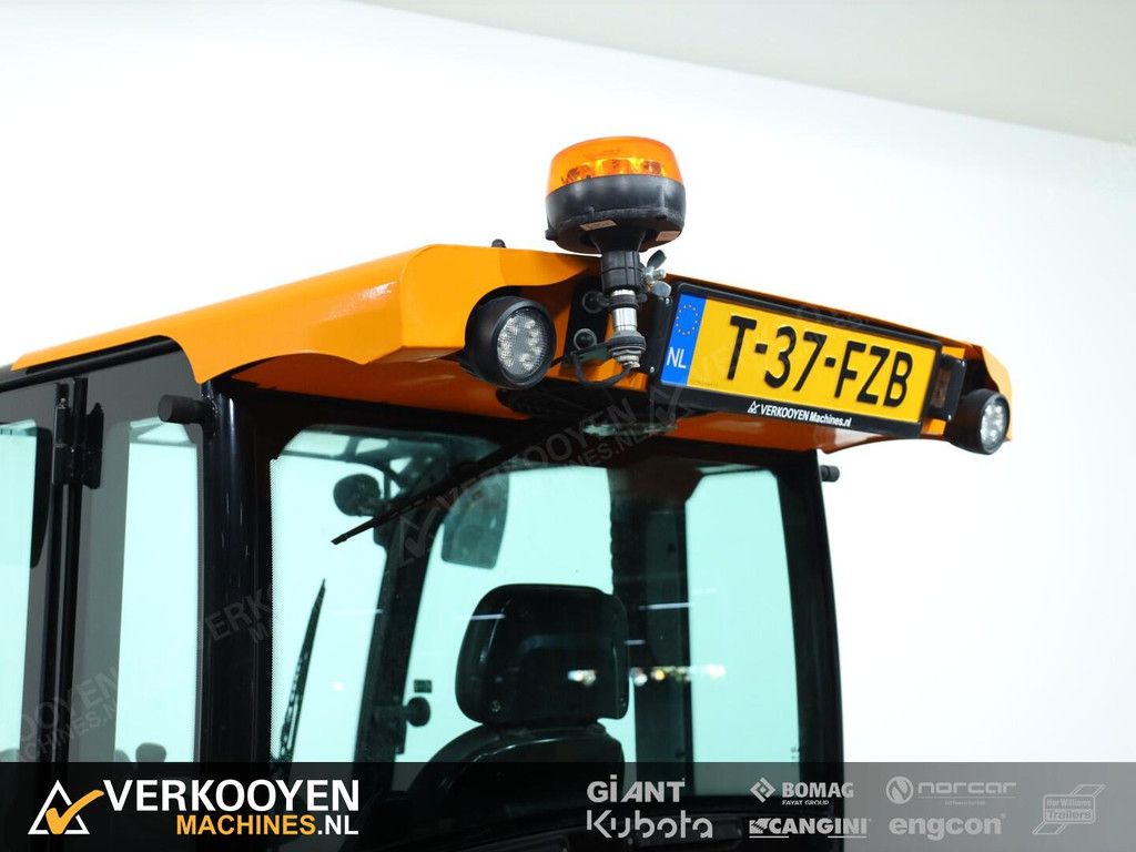 2024 Giant G3500 (Cabine) VV1392