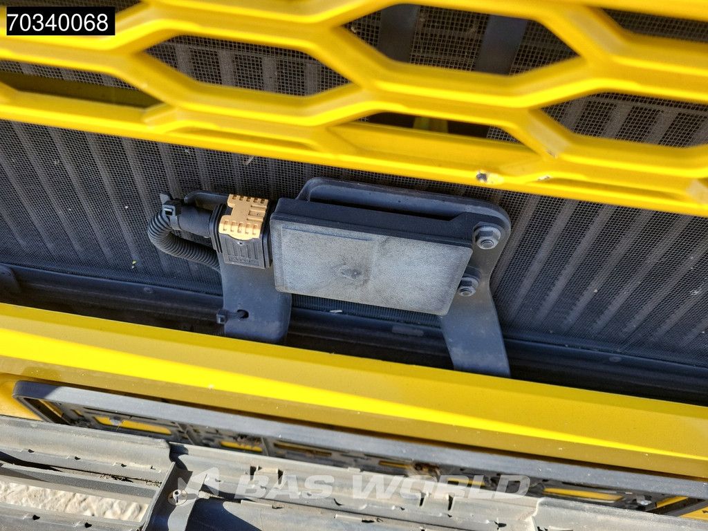 Volvo FH 460 6X2 LNG Engine Curtainsider Sliding roof I-Park Cool VEB+