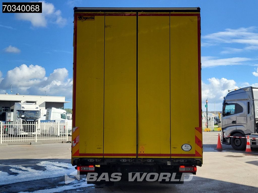 Volvo FH 460 6X2 LNG Engine Curtainsider Sliding roof I-Park Cool VEB+