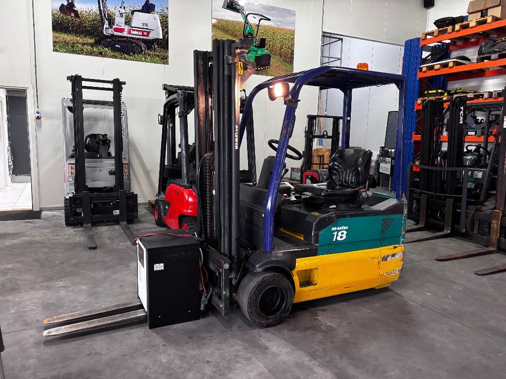KOMATSU FB18M-2R Elektrische Heftruck TRIPLO FREELIFT SIDESHIFT
