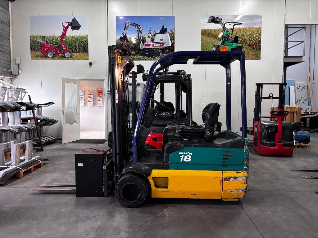 KOMATSU FB18M-2R Elektrische Heftruck TRIPLO FREELIFT SIDESHIFT