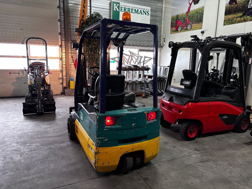 KOMATSU FB18M-2R Elektrische Heftruck TRIPLO FREELIFT SIDESHIFT