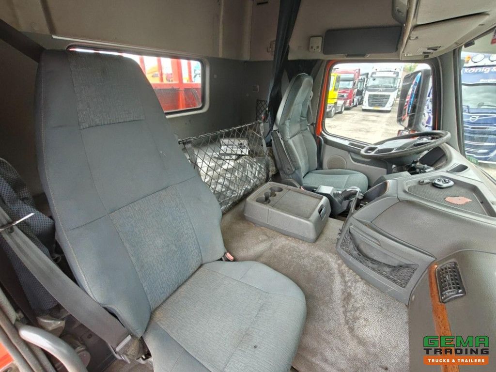 Terberg FM1850-T 8x4/6 Schlafkabine Euro5 EEV – Kranposition – Vorbereitet für autonomes Fahren hinten – Kettenfahrzeug – NL-Lkw