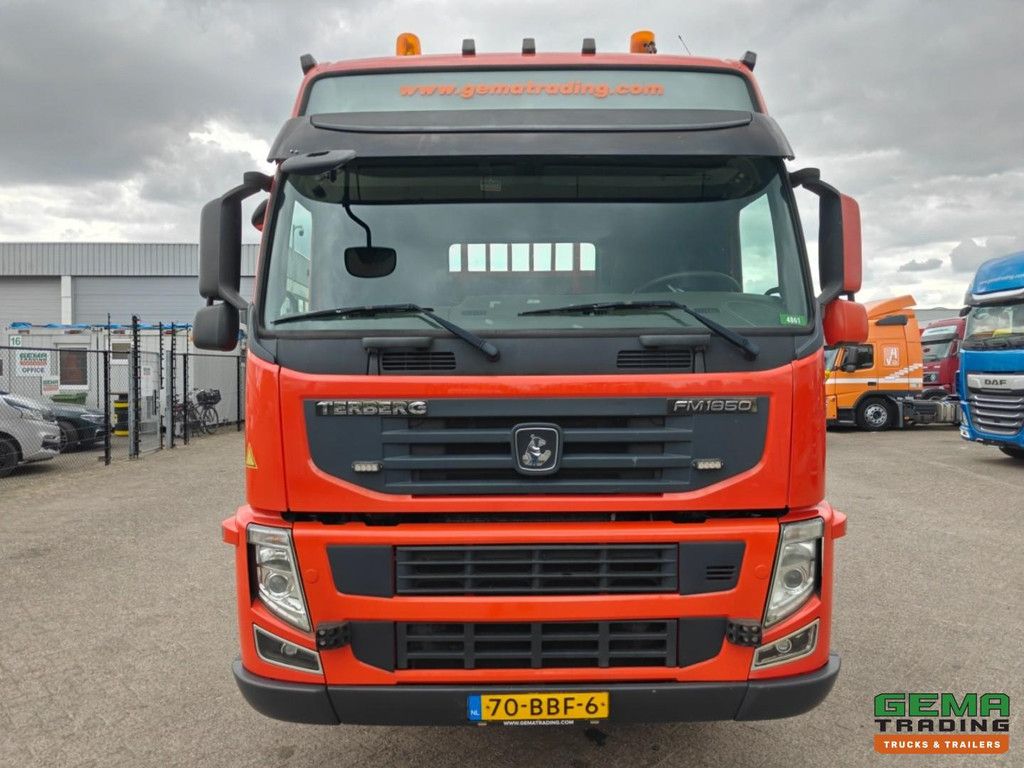 Terberg FM1850-T 8x4/6 Schlafkabine Euro5 EEV – Kranposition – Vorbereitet für autonomes Fahren hinten – Kettenfahrzeug – NL-Lkw