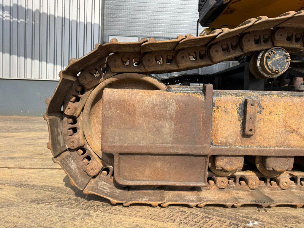 Caterpillar 352F